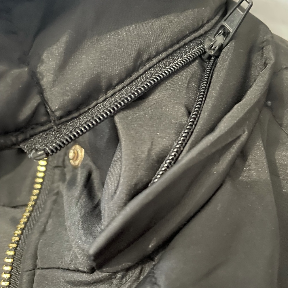 Women’s Winter Jacket | Medium | trendy gold details with zip off hood! - Picture 3 of 6